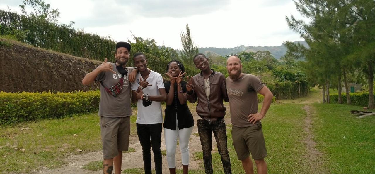 Lake Lyantonde Eco Campsite Original Fort Portal Экстерьер фото